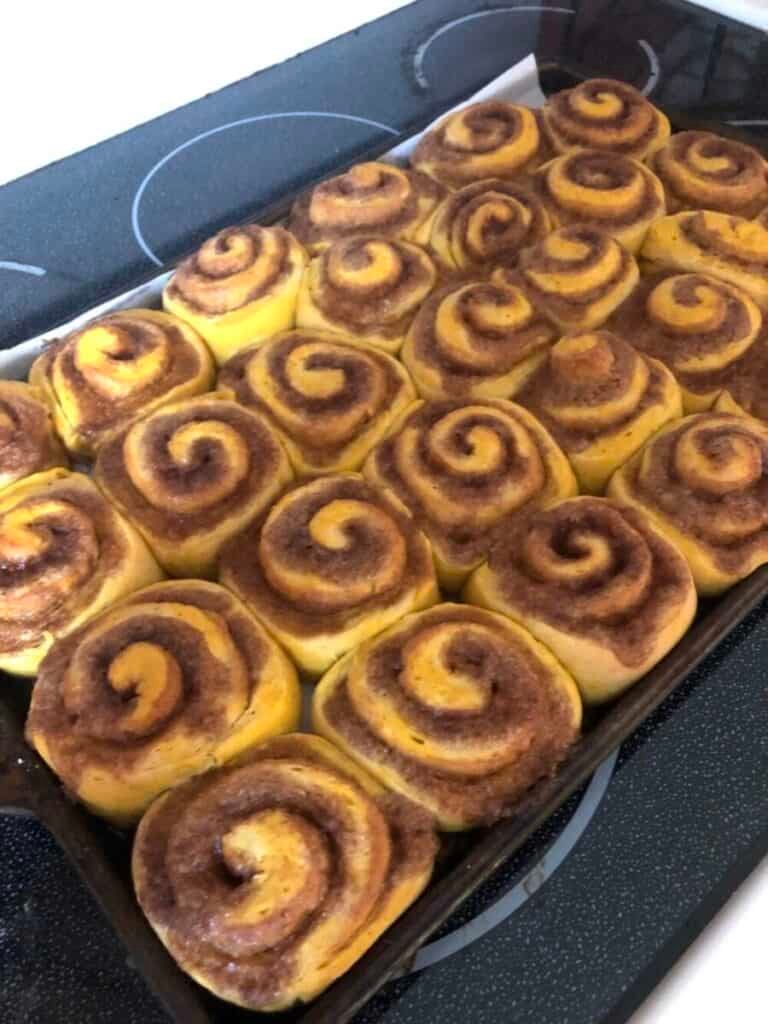 pumpkin cinnamon rolls